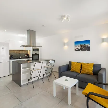 Casahost Bastian 17 Holiday home *